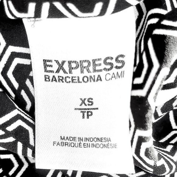 Express Contrast Strap Tank - Picture 4 of 5